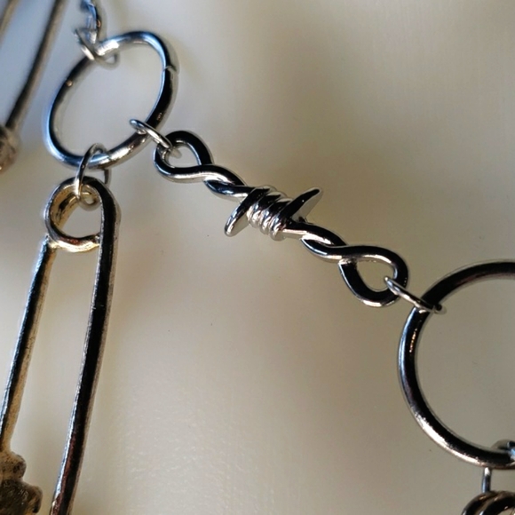 Silver gold skull punk goth emo safety pin choker necklace - Picture 4 of 10